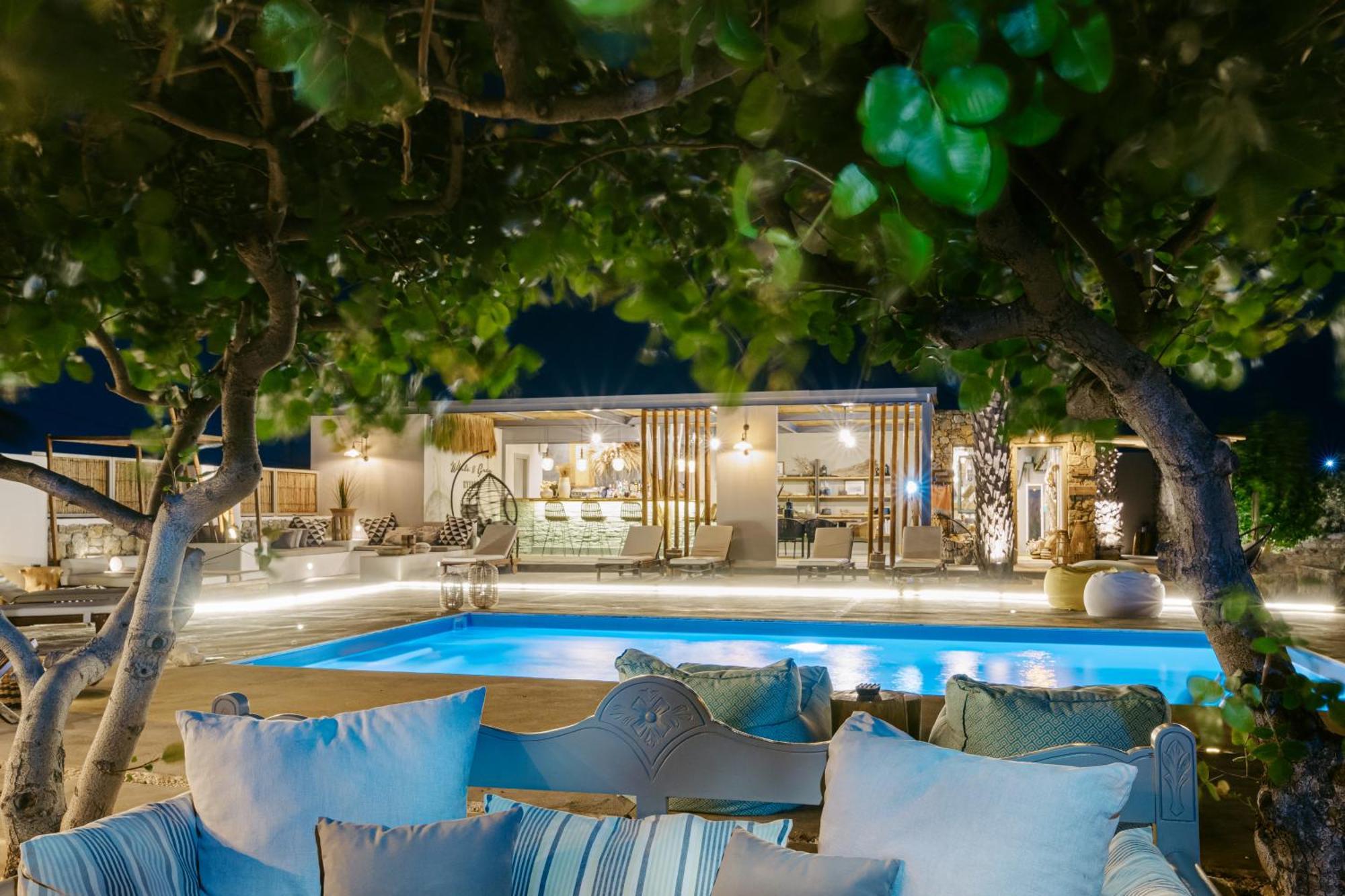 White And Grey Mykonos Town Exterior foto